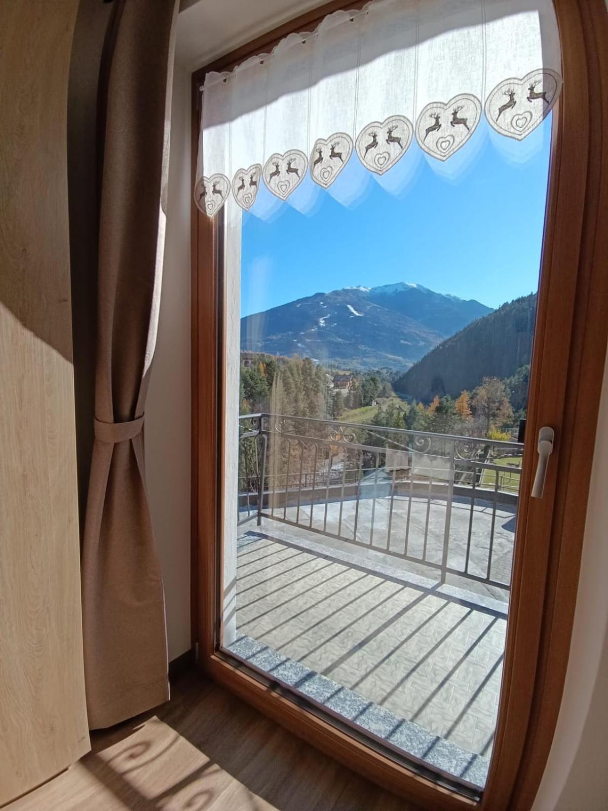 Casa Bellavista Apartman Premadio Kültér fotó