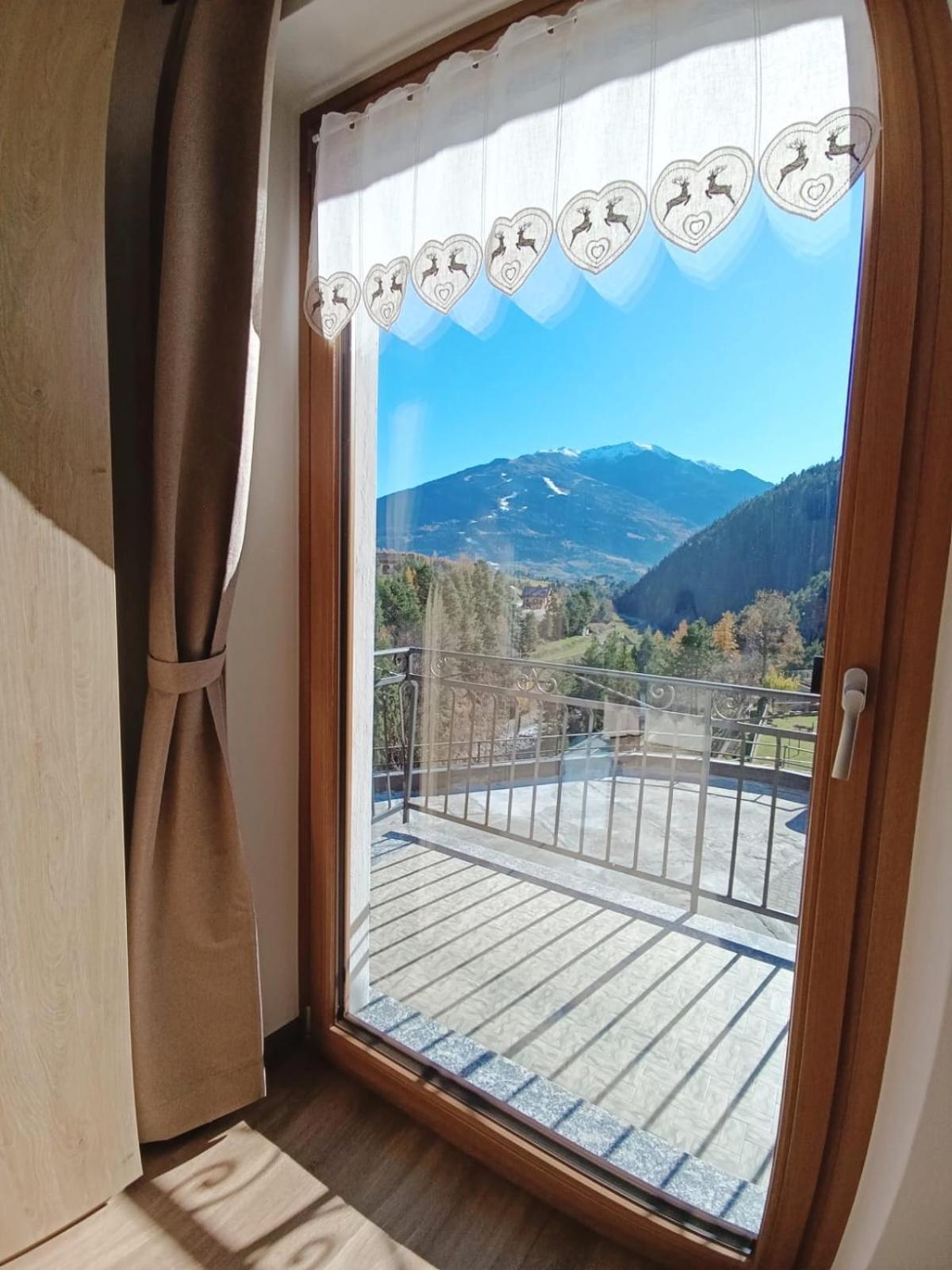 Casa Bellavista Apartman Premadio Kültér fotó